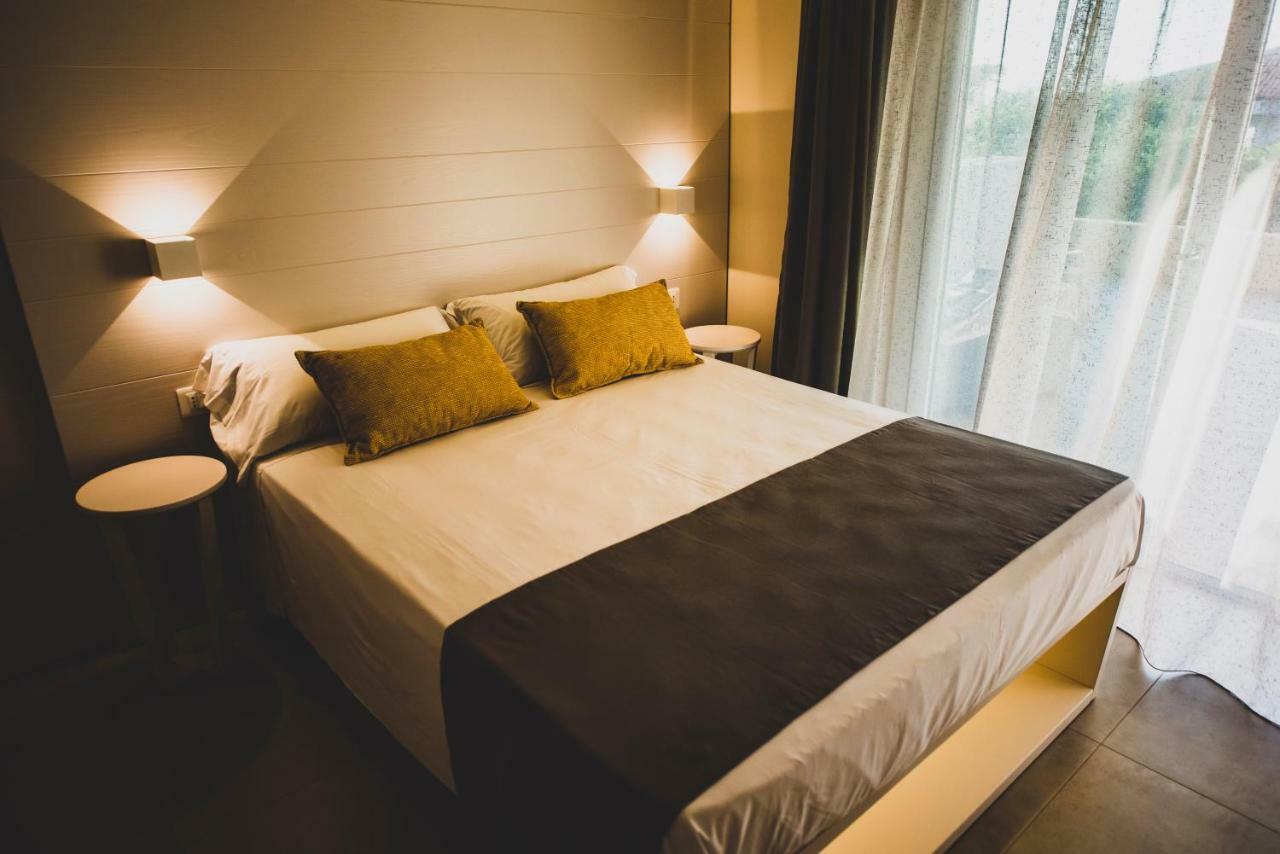 Michelino House Bed & Breakfast Parghelia Bagian luar foto