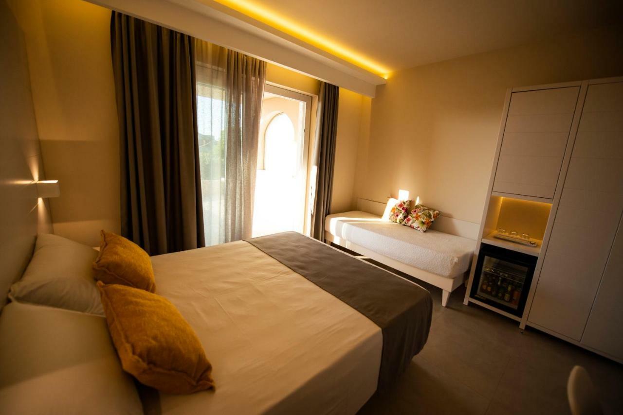 Michelino House Bed & Breakfast Parghelia Bagian luar foto