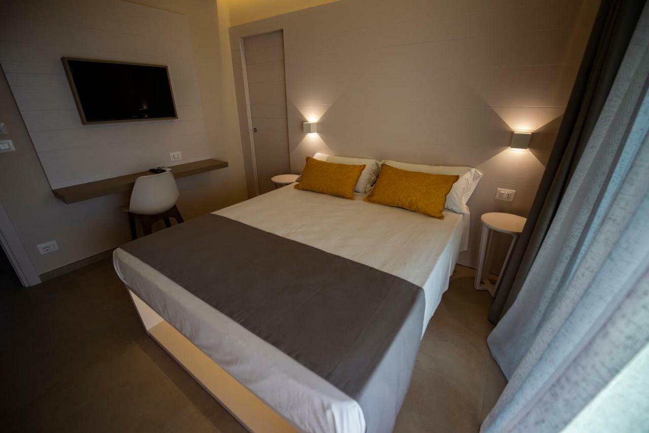 Michelino House Bed & Breakfast Parghelia Bagian luar foto