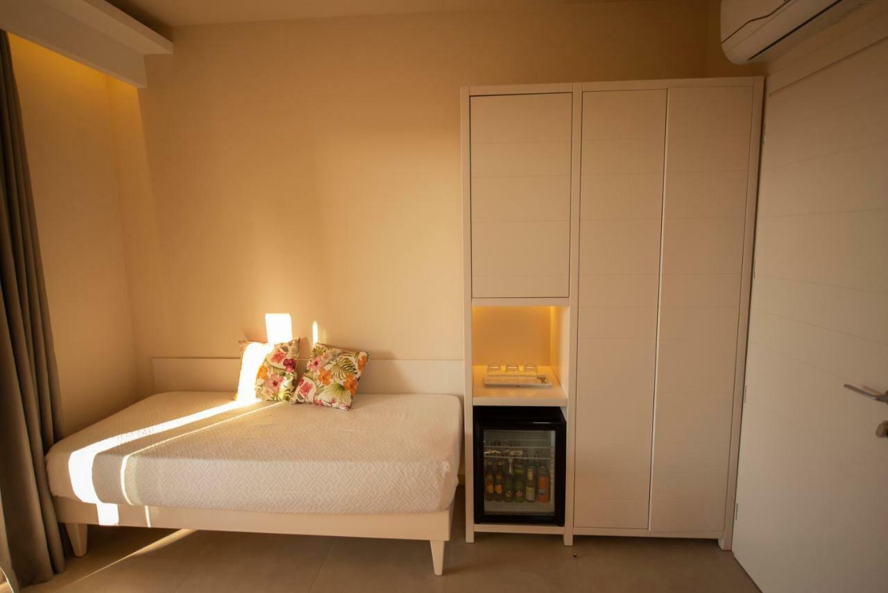 Michelino House Bed & Breakfast Parghelia Bagian luar foto