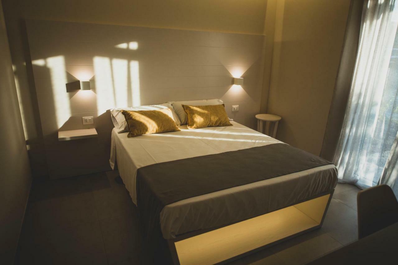 Michelino House Bed & Breakfast Parghelia Bagian luar foto