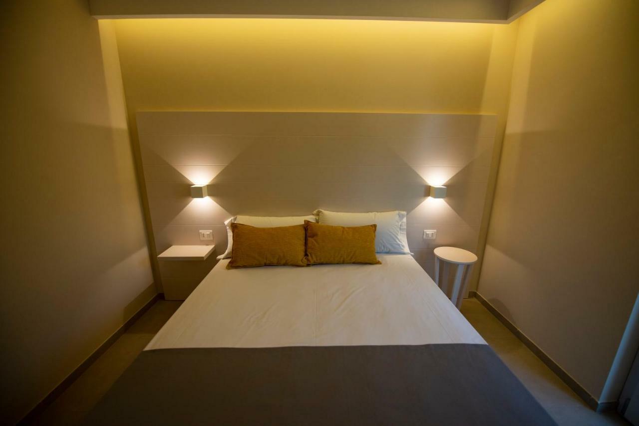 Michelino House Bed & Breakfast Parghelia Bagian luar foto
