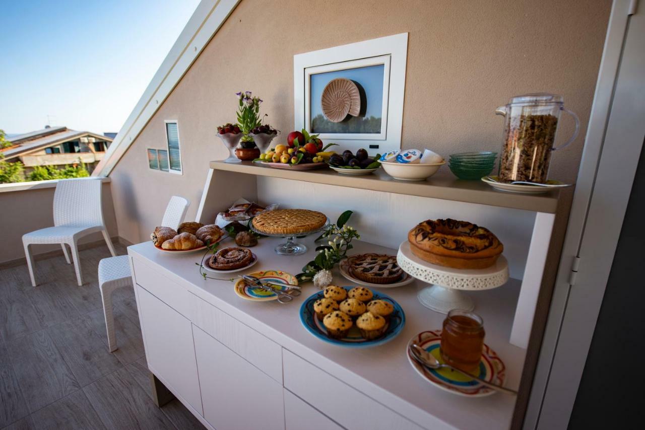 Michelino House Bed & Breakfast Parghelia Bagian luar foto