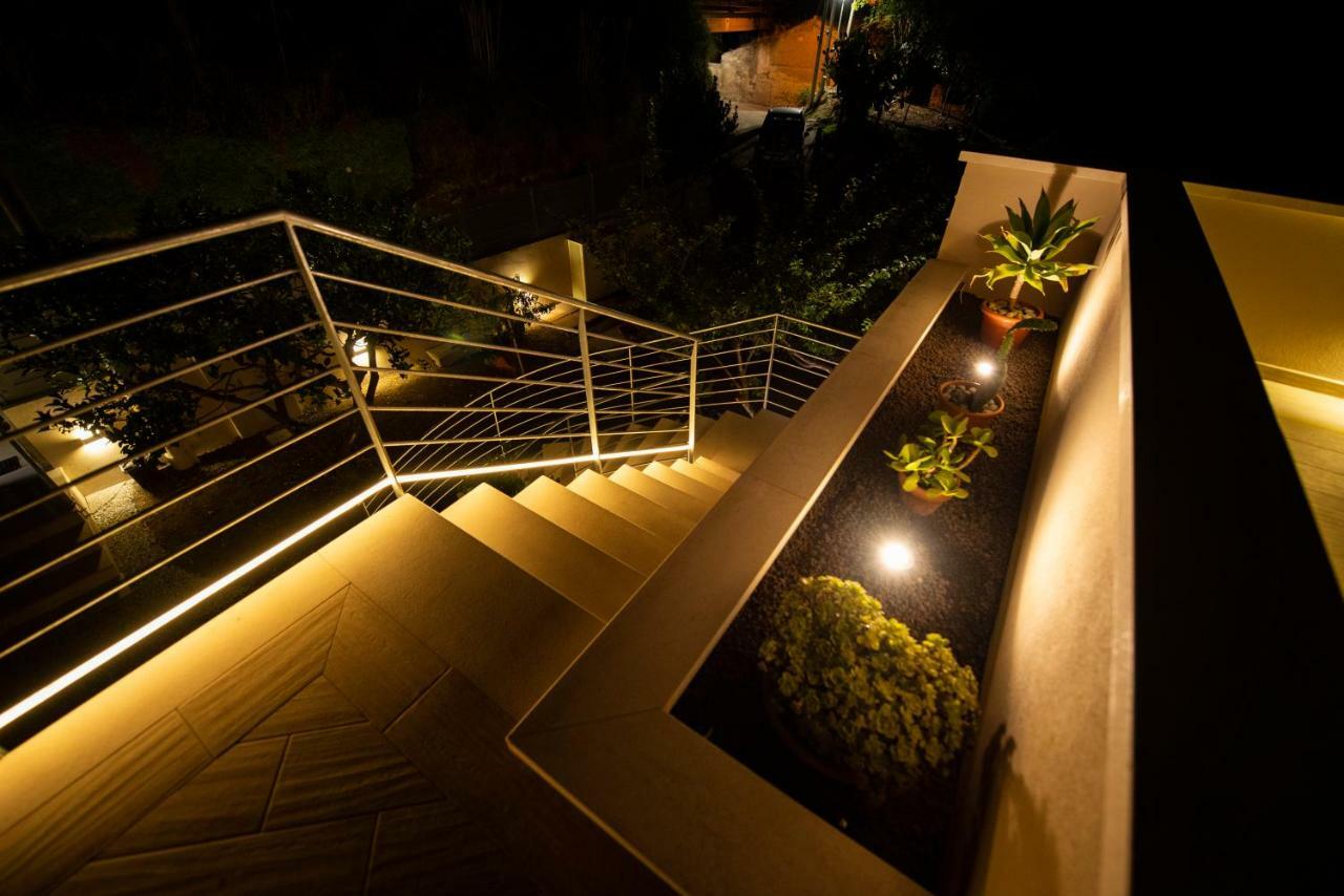 Michelino House Bed & Breakfast Parghelia Bagian luar foto