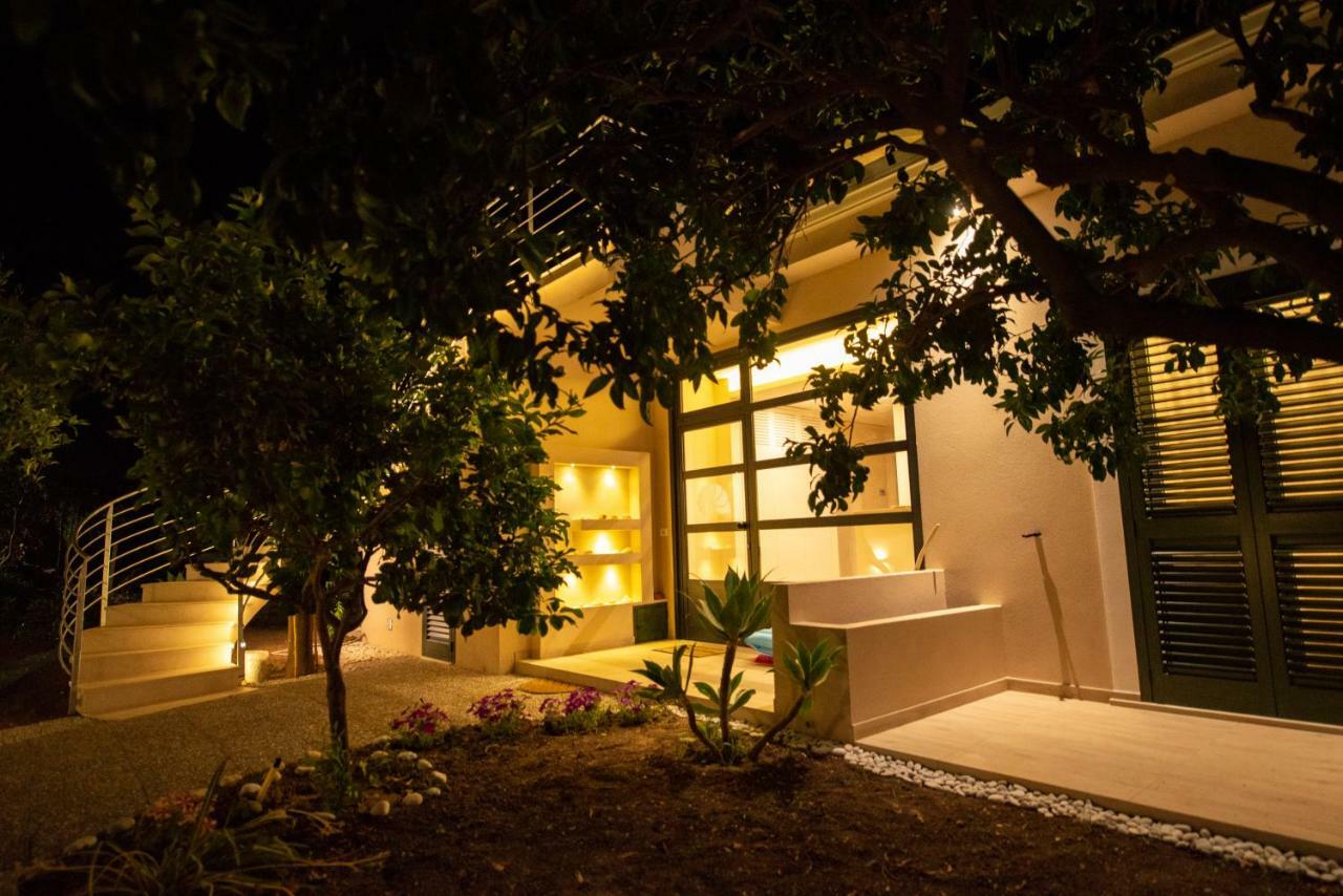 Michelino House Bed & Breakfast Parghelia Bagian luar foto